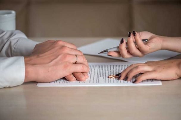 Thủ tục ly hôn nhanh nhất và hướng dẫn thủ tục ly hôn cần những gì?